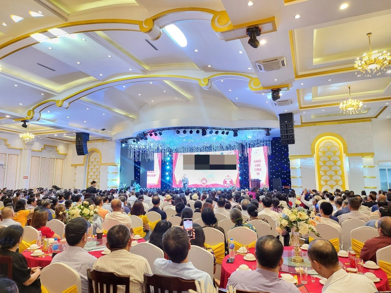 Lãi suất trên trời và bẫy giàu nhanh - 1 Lãi suất trên trời và bẫy giàu nhanh - 1