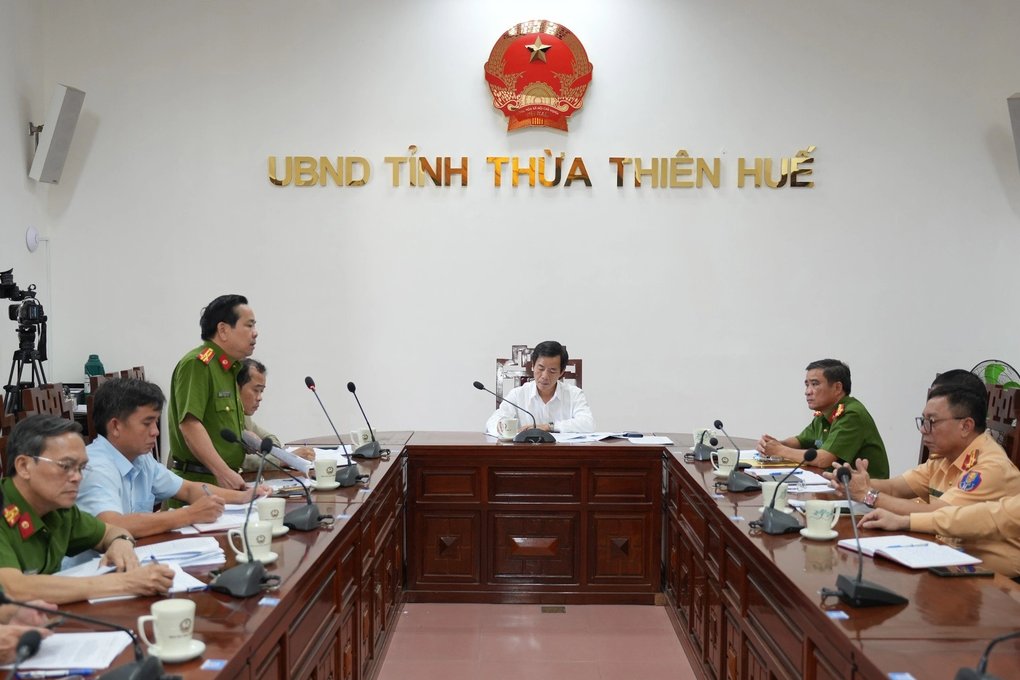 Khởi tố vụ tai nạn trên cao tốc Cam Lộ - La Sơn khiến 2 người chết - 1 Khởi tố vụ tai nạn trên cao tốc Cam Lộ - La Sơn khiến 2 người chết - 1