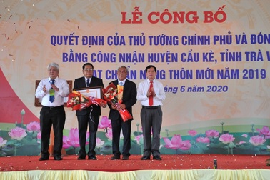 Huyện nghèo quyết tâm xây dựng nông thôn mới mà không "ôm nợ"