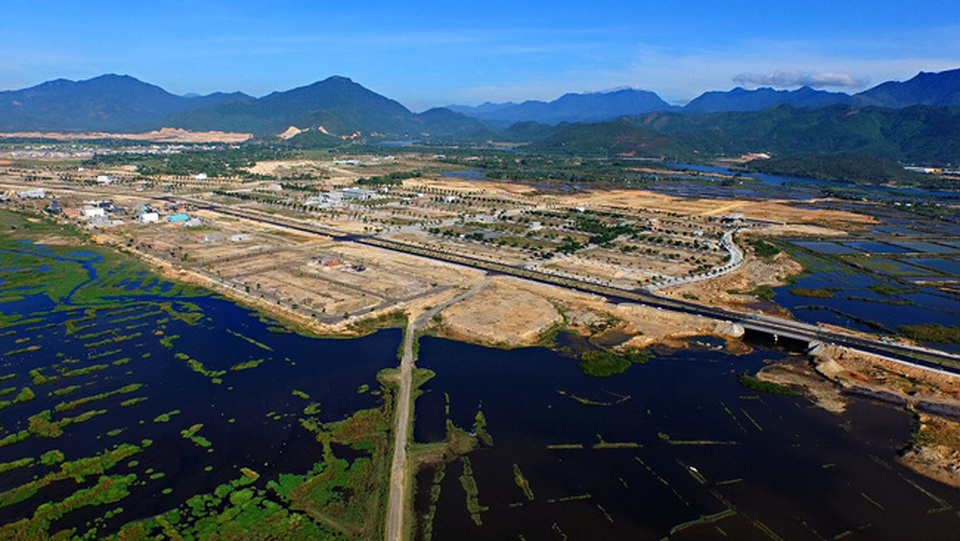 Bộ Xây dựng đề nghị kiểm tra 800 lô đất ở dự án nghìn tỷ của Trung Nam Group - 1 Bộ Xây dựng đề nghị kiểm tra 800 lô đất ở dự án nghìn tỷ của Trung Nam Group - 1