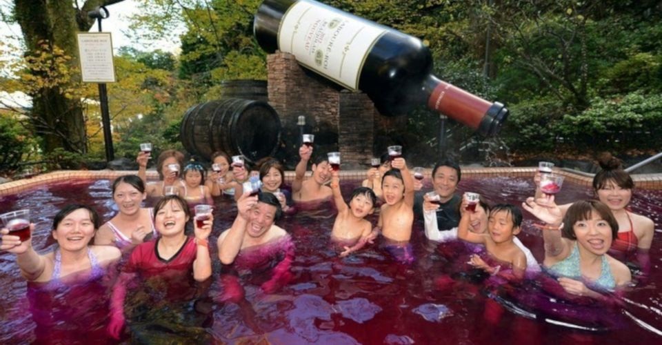 7 nhà tắm công cộng kỳ quặc nhất thế giới - 1 7 nhà tắm công cộng kỳ quặc nhất thế giới - 1