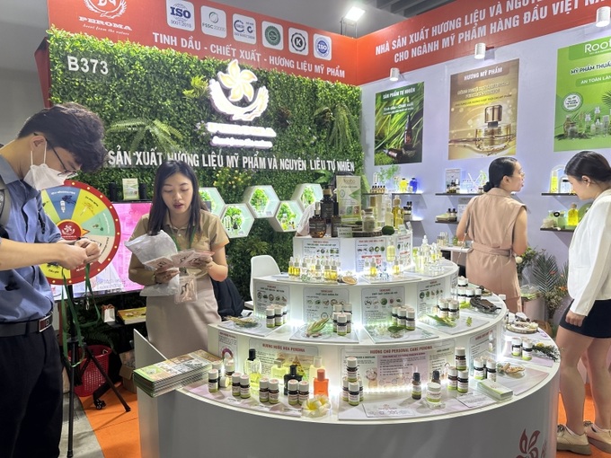 Vietbeauty & Cosmobeauté Vietnam 2023 hỗ trợ chắp cánh cho các thương hiệu mỹ phẩm cao cấp quốc tế tiến gần hơn với hệ thống nhà phân phối tiềm năng tại Việt Nam. 