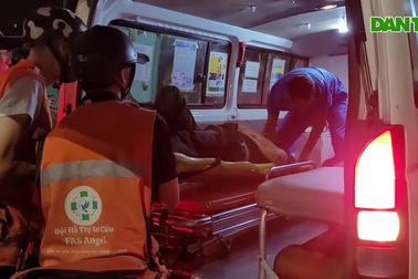 Đội cứu thương "2 bánh": Ngày làm văn phòng, đêm cứu người bị nạn