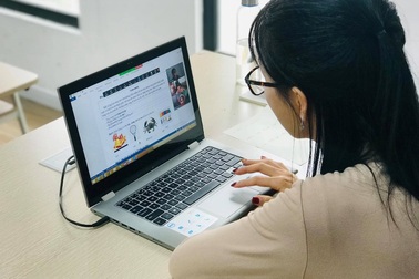 Hai trường ĐH cho sinh viên học online đến tháng 6