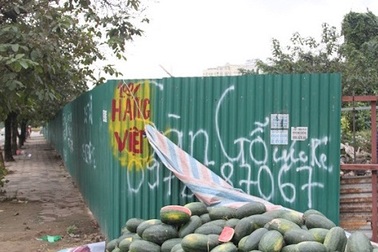 Quyết định cưỡng chế thu hồi đất xây trung tâm thương mại bị người dân khiếu nại