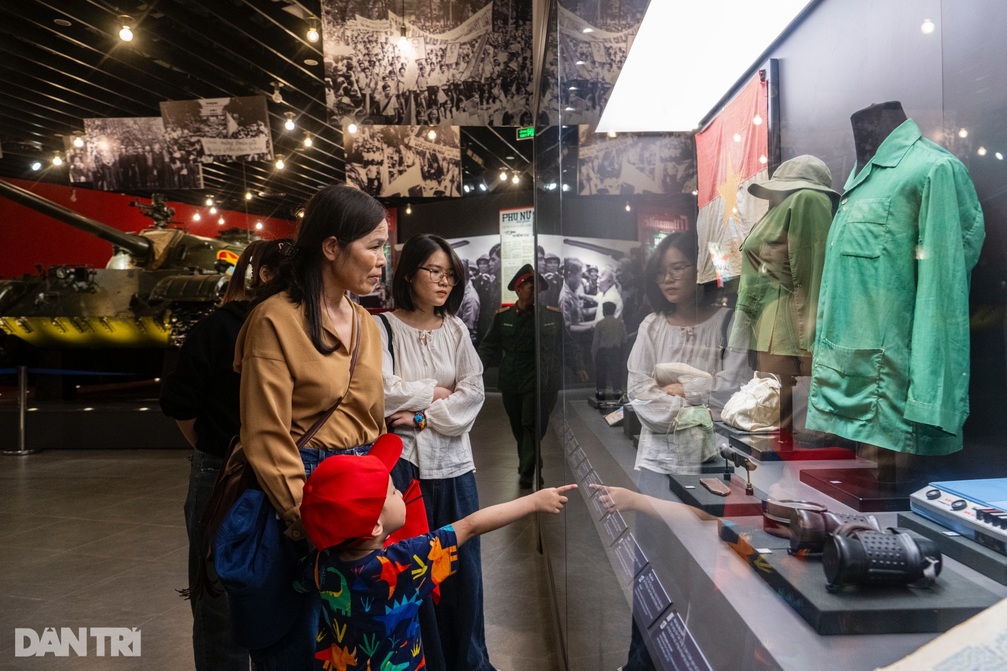 View - Chiêm ngưỡng những kỷ vật hào hùng gắn với ngày 30/4 lịch sử | Báo Dân trí