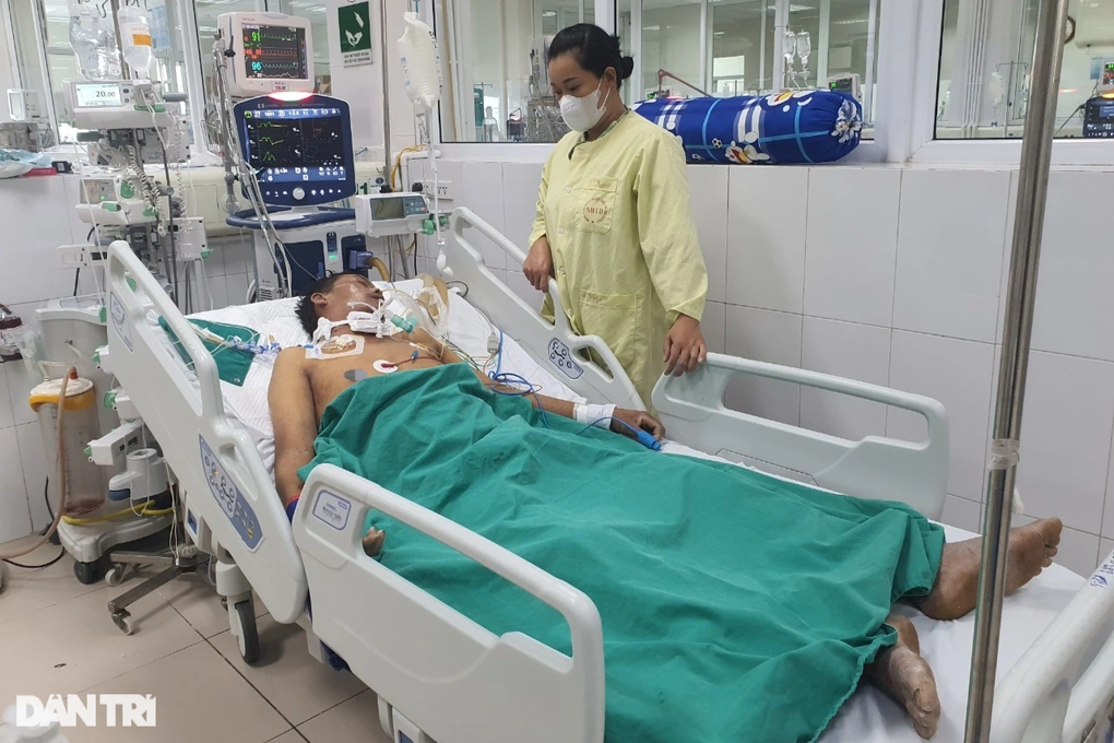 Về nhà thì chồng em sẽ chết, nhưng nợ nhiều quá, em biết tính sao đây - 5 Về nhà thì chồng em sẽ chết, nhưng nợ nhiều quá, em biết tính sao đây - 5