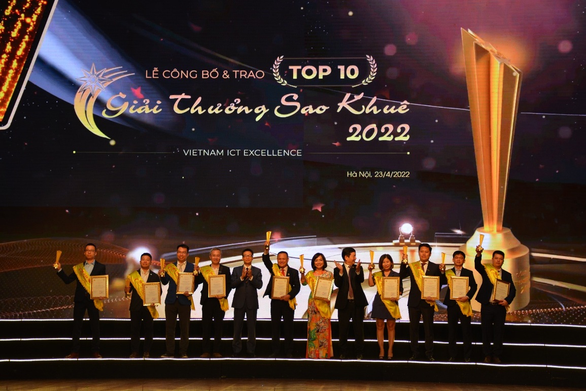 BRAVO 8R2 (ERP-VN) được vinh danh Top 10 Sao Khuê 2022 - 2 BRAVO 8R2 (ERP-VN) được vinh danh Top 10 Sao Khuê 2022 - 2