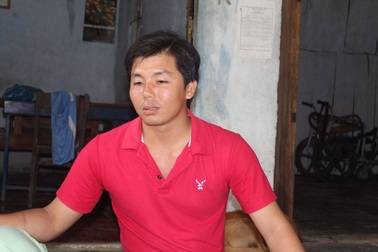 Hàng trăm cán bộ nghỉ việc vì lương thấp: Thạc sĩ nhận lương thua... phụ hồ!