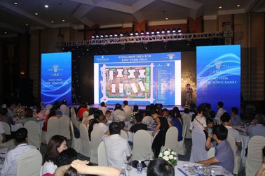 Cầu mạnh "thúc" dòng vốn mới bất động sản