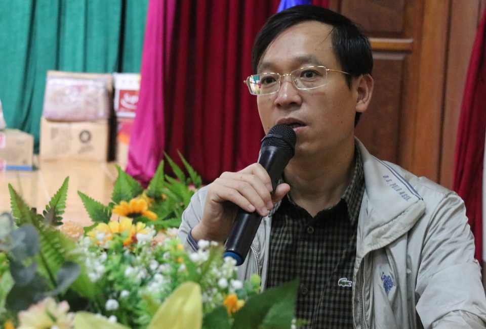 Bạn đọc Dân trí giúp đỡ người dân Hà Tĩnh bị lũ lụt 400 triệu đồng - 4 Bạn đọc Dân trí giúp đỡ người dân Hà Tĩnh bị lũ lụt 400 triệu đồng - 4