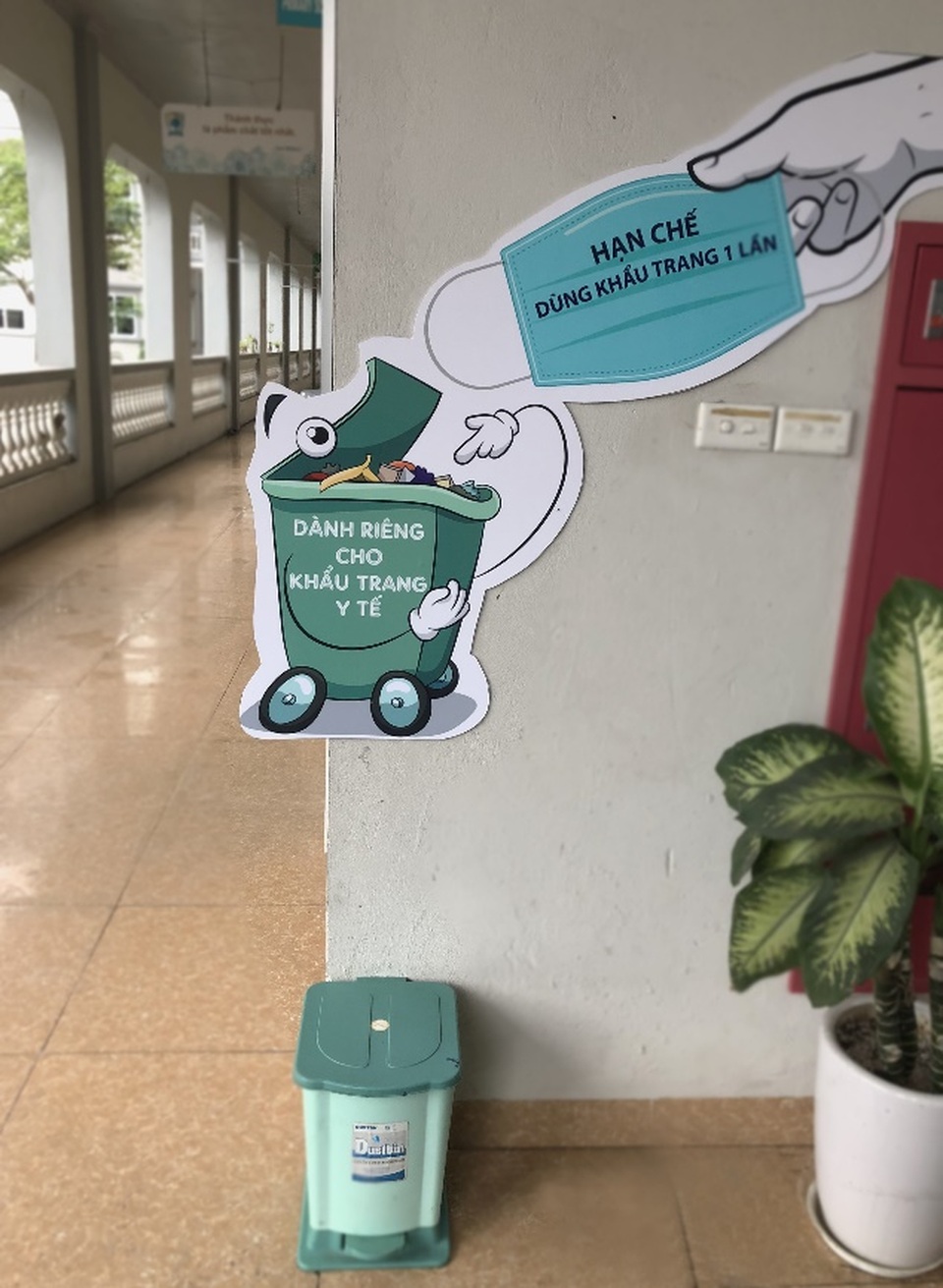 Sản xuất khẩu trang dành riêng cho học sinh trong trường - 7 Sản xuất khẩu trang dành riêng cho học sinh trong trường - 7
