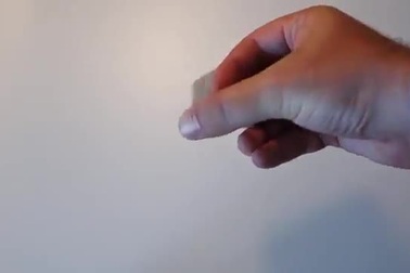 Video thử nghiệm cắm ngược chiều viết S-Pen trên Galaxy Note 5 và trên phiên bản Galaxy Note cũ