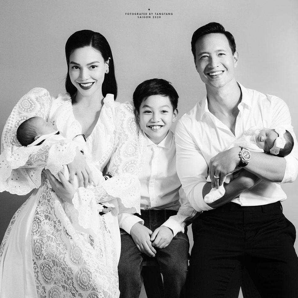 Bạn thân để lộ lý do Hồ Ngọc Hà bị kẻ xấu thổi phồng lỗi lầm, đố kỵ - 1 Bạn thân để lộ lý do Hồ Ngọc Hà bị kẻ xấu thổi phồng lỗi lầm, đố kỵ - 1
