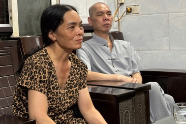 Bi kịch cuộc đời người mẹ Hà Nội, 31 năm mong tìm con gái bị bỏ rơi