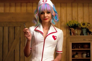 Một vụ cưỡng hiếp tước đi tương lai của hai "cô gái trẻ hứa hẹn"