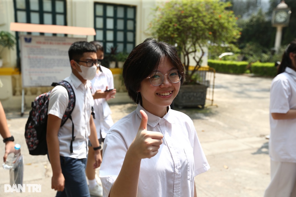 Đáp án gợi ý môn ngữ văn vào lớp 10 tại Hà Nội - 5 Đáp án gợi ý môn ngữ văn vào lớp 10 tại Hà Nội - 5