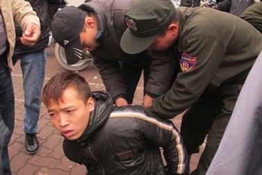 Cơn lốc ma túy “đá” - Alô là có