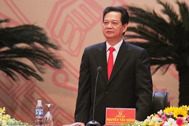 Thủ tướng Nguyễn Tấn Dũng: “Đất nước ta thiếu cả thầy lẫn thợ”