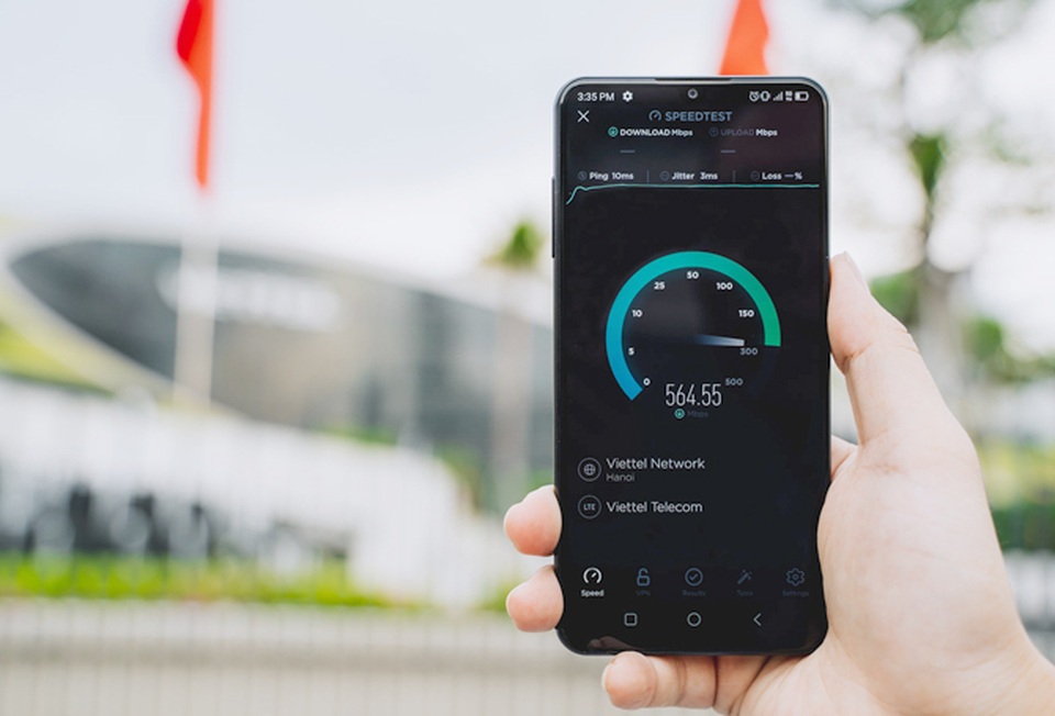 Dân công nghệ ngỡ ngàng trước tin điện thoại Vsmart ngừng sản xuất - 2 Dân công nghệ ngỡ ngàng trước tin điện thoại Vsmart ngừng sản xuất - 2