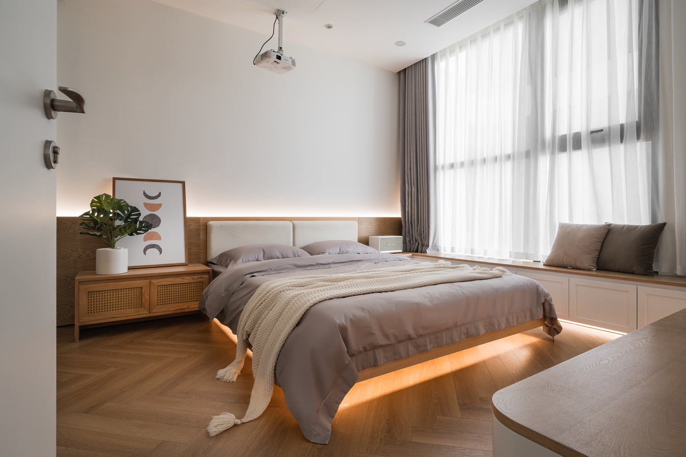 Chàng trai Hà Nội chi hơn nửa tỷ đồng đập thông hai căn hộ làm nhà đẹp mê - 10 Chàng trai Hà Nội chi hơn nửa tỷ đồng đập thông hai căn hộ làm nhà đẹp mê - 10