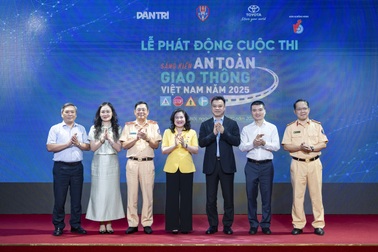 Toàn cảnh lễ phát động cuộc thi Sáng kiến an toàn giao thông năm 2025