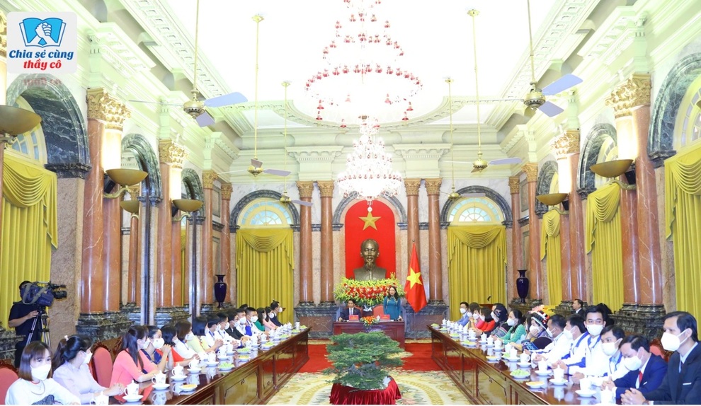 Chia sẻ cùng thầy cô 2021: 34 giáo viên gặp mặt Phó Chủ tịch nước - 2 Chia sẻ cùng thầy cô 2021: 34 giáo viên gặp mặt Phó Chủ tịch nước - 2