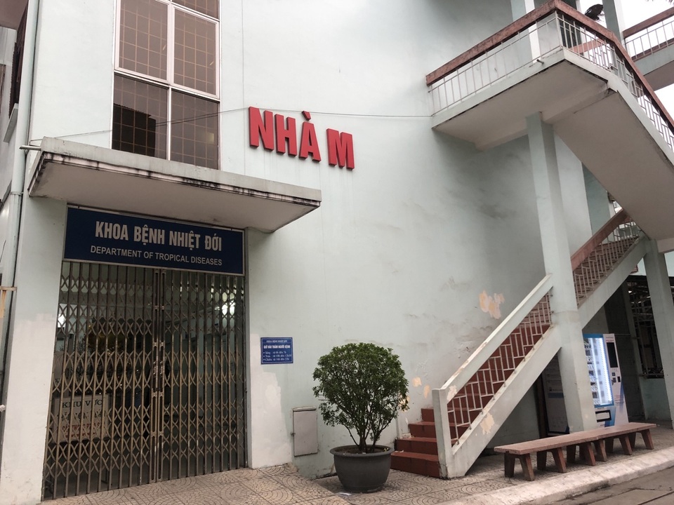 Thực hiện cách ly y tế đối với bố đẻ ca thứ 17 dương tính với Covid-19 - 1 Thực hiện cách ly y tế đối với bố đẻ ca thứ 17 dương tính với Covid-19 - 1