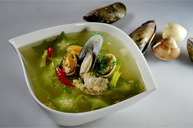 Canh chua vẹm xanh Pháp 700 ngàn/bát: Nhà giàu giải nhiệt