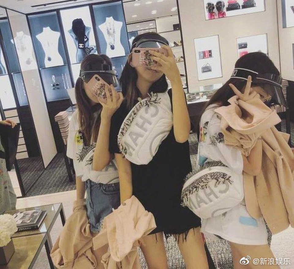 Lý Yên: Cô con gái cá tính và nổi tiếng của thiên hậu Vương Phi - 11 Lý Yên: Cô con gái cá tính và nổi tiếng của thiên hậu Vương Phi - 11