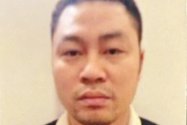 Làm giả sổ đỏ để lừa bán đất ở Hà Nội