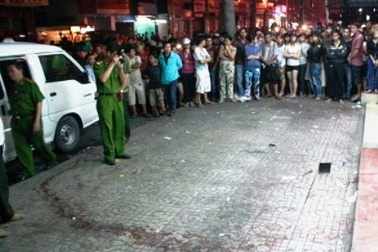 Hỗn chiến kinh hoàng tại quán Bar Oxy