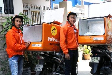 Vuivui.com tuyển nhân viên giao hàng, lên xe là có tiền rủng rỉnh