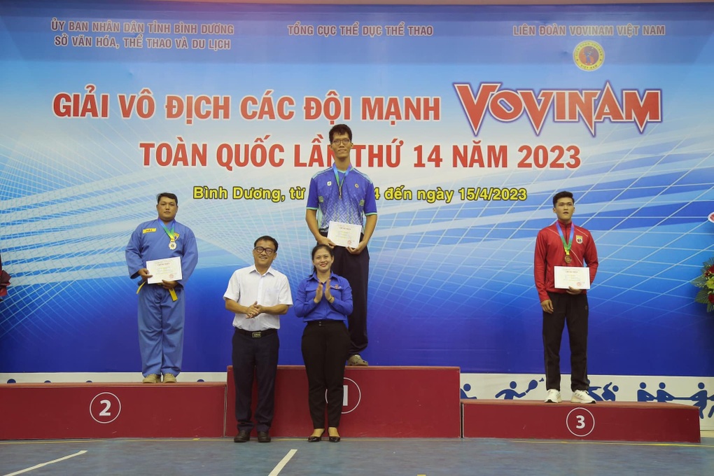 Vì sao võ sĩ khổng lồ Trần Ngọc Tú lỡ hẹn SEA Games 32? - 1 Vì sao võ sĩ khổng lồ Trần Ngọc Tú lỡ hẹn SEA Games 32? - 1
