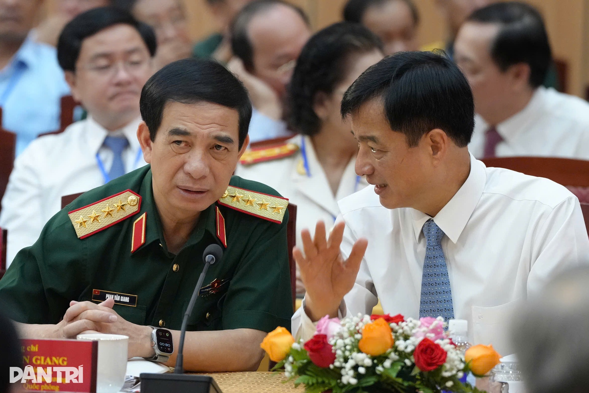 Tổng Bí thư Tô Lâm gặp gỡ cán bộ lão thành cách mạng tại TPHCM - 6 Tổng Bí thư Tô Lâm gặp gỡ cán bộ lão thành cách mạng tại TPHCM - 6