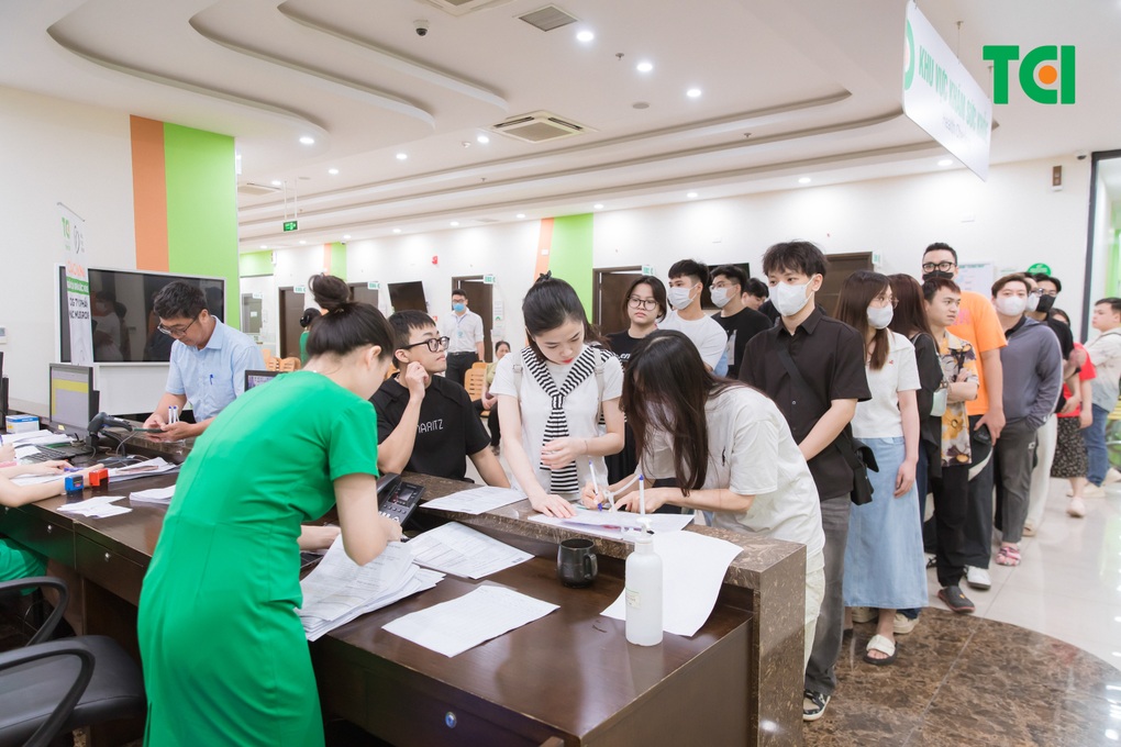 Món quà âm nhạc Thu Cúc TCI dành tặng cho các doanh nghiệp - 1 Món quà âm nhạc Thu Cúc TCI dành tặng cho các doanh nghiệp - 1