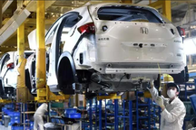 Dự báo thị trường ô tô toàn cầu giảm mạnh vì Covid-19