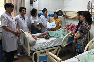 Hơn 56 triệu đồng đến với gia đình anh Thành bị tai nạn