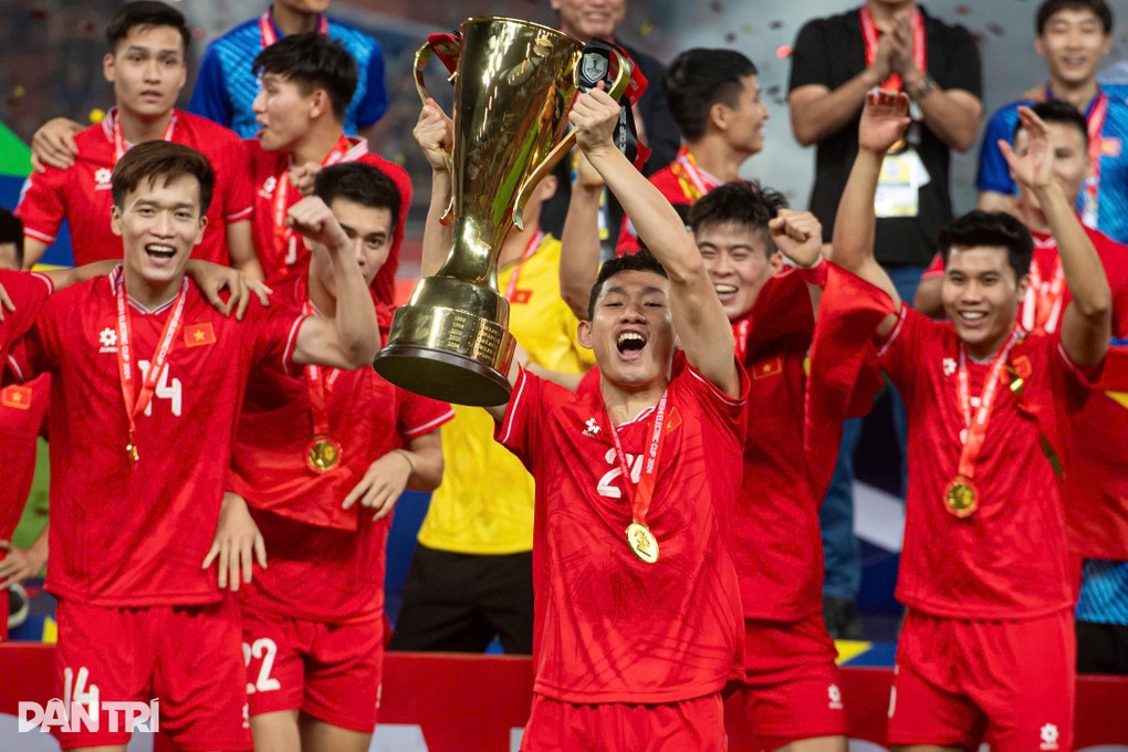 Hé lộ tiền thưởng cực lớn nếu tuyển Việt Nam vô địch FIFA ASEAN Cup - 1