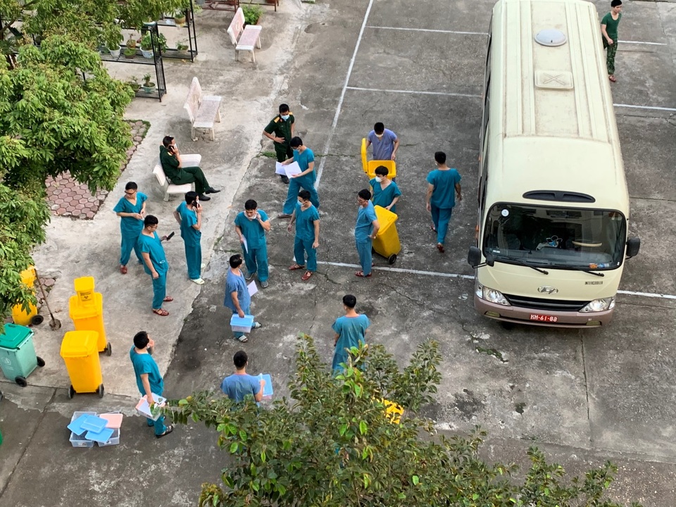 Tâm sự ấm lòng của SV Quân Y gác lại kỳ thi lên đường chi viện Bắc Giang - 5 Tâm sự ấm lòng của SV Quân Y gác lại kỳ thi lên đường chi viện Bắc Giang - 5
