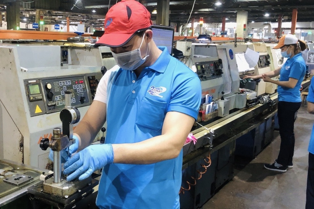 Lo tiền tăng lương cho người lao động sau 1/7 - 1 Lo tiền tăng lương cho người lao động sau 1/7 - 1