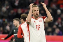 Harry Kane mờ nhạt, Bayern Munich kém ngôi đầu của Leverkusen tới 7 điểm