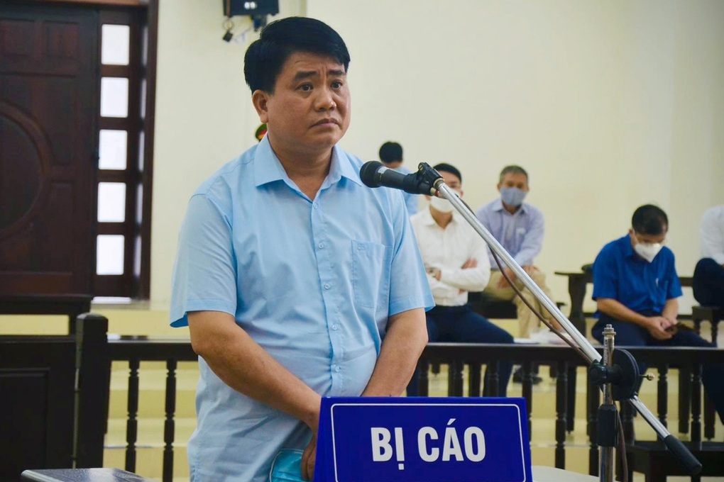 Cựu Chủ tịch Hà Nội Nguyễn Đức Chung sắp hầu tòa vụ nâng khống giá cây xanh - 1 Cựu Chủ tịch Hà Nội Nguyễn Đức Chung sắp hầu tòa vụ nâng khống giá cây xanh - 1