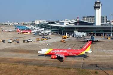 VietJet Air phải hủy chuyến vì chim va vào máy bay