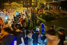 Trượt chân xuống kênh thủy lợi, 2 chị em cùng đuối nước