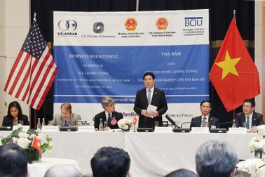 Chủ tịch nước kêu gọi cộng đồng doanh nghiệp Mỹ đầu tư quy mô lớn hơn, sâu hơn tại Việt Nam