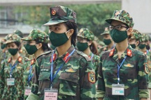 Hơn 1.000 cán bộ, học viên Học viện Quân y tiếp tục lên đường vào Nam