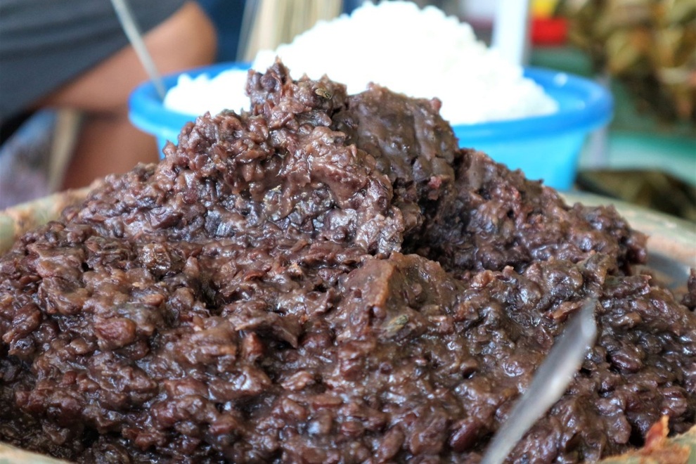 Người làm nghề thức thâu đêm làm thứ bánh giết sâu bọ - 6