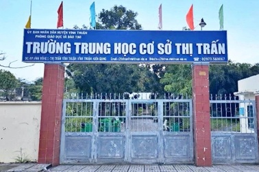 Tạm đình chỉ công tác hiệu trưởng tự ý chuyển đồ sang trường mới