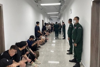 Hàn Quốc - Campuchia phối hợp đột kích trung tâm lừa đảo, bắt 51 nghi phạm